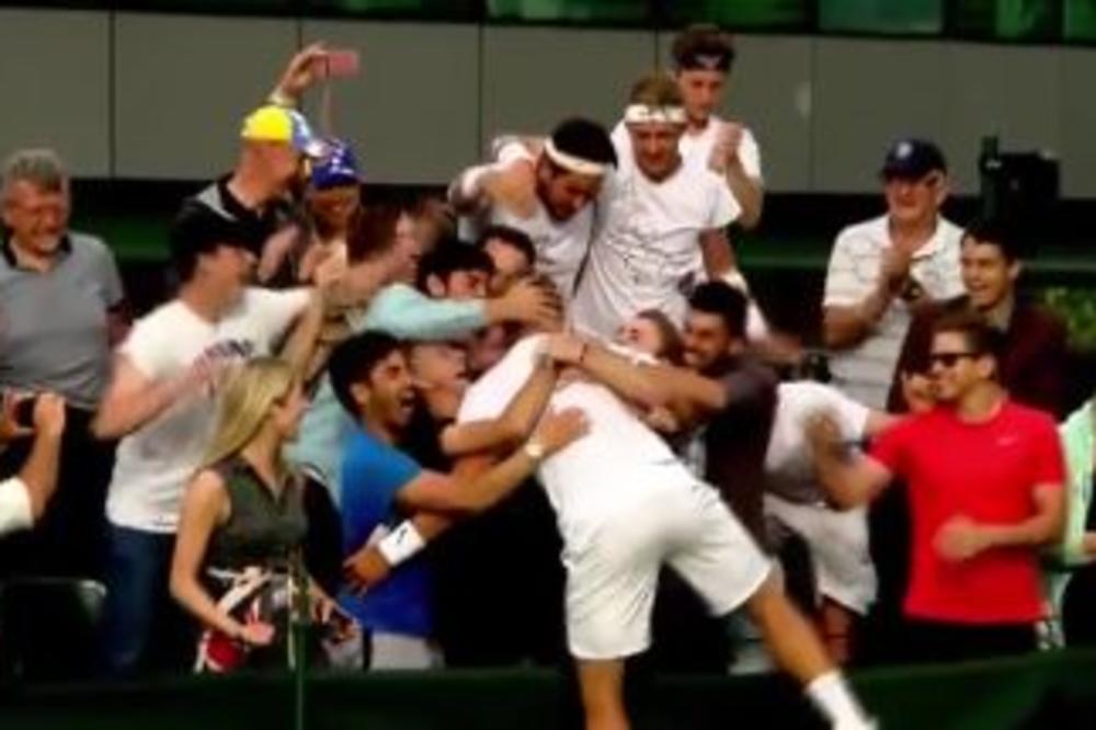 Ovako se slavi prva pobeda ikada na Vimbldonu! (VIDEO)