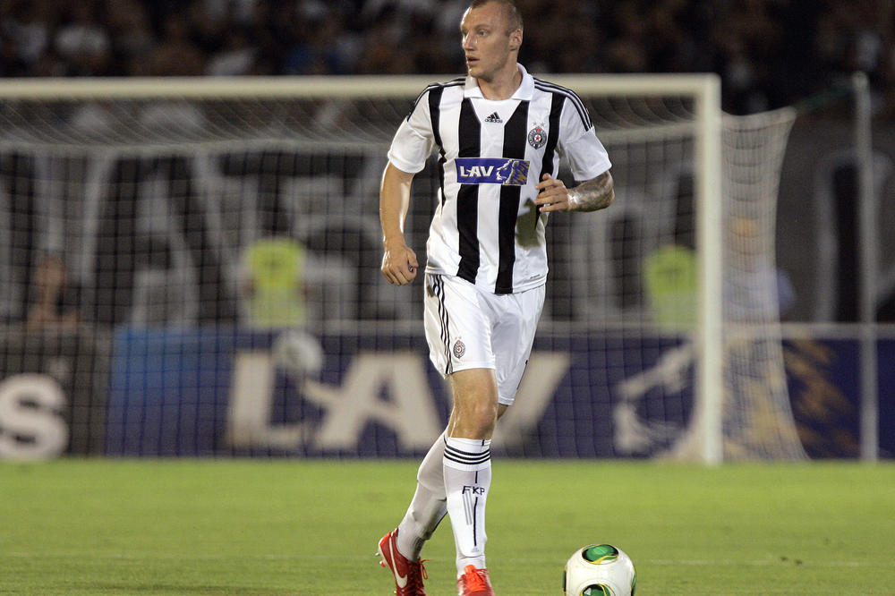 IVANOV NEMA KLUB: Da li Partizan može da iskoristi šansu i vrati nekadašnji stub odbrane?