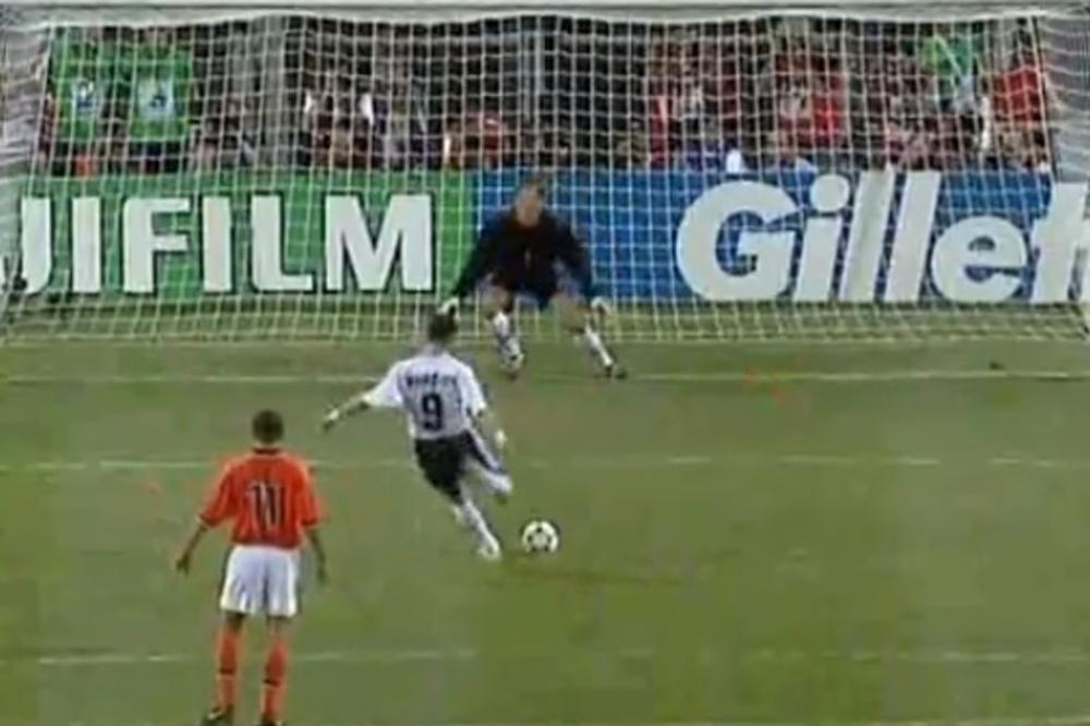 Pre tačno 18 godina desio se najtragičniji trenutak za srpski fudbal, a nije Mijatova prečka! (VIDEO) (GIF)