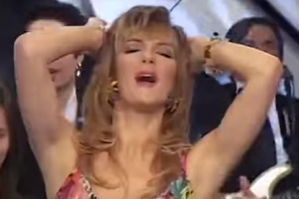 Joj, šibice moja, podbula! Jami neprepoznatljiva nakon svih plastičnih operacija! (FOTO)