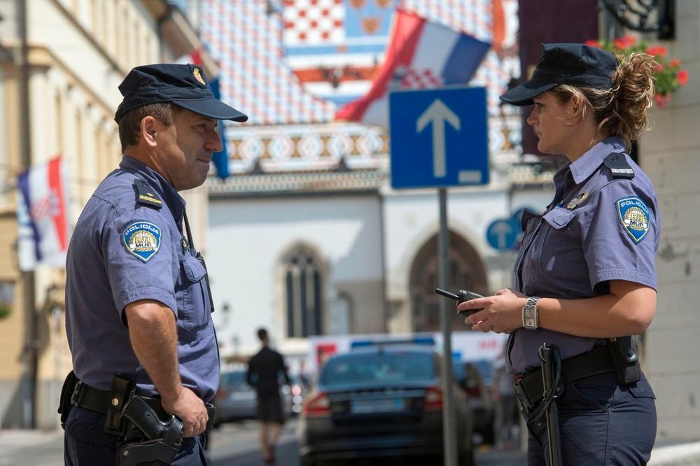 Bolesnik iz Zagreba: Hrvat terao svoju ženu na seks sa psima! (FOTO)