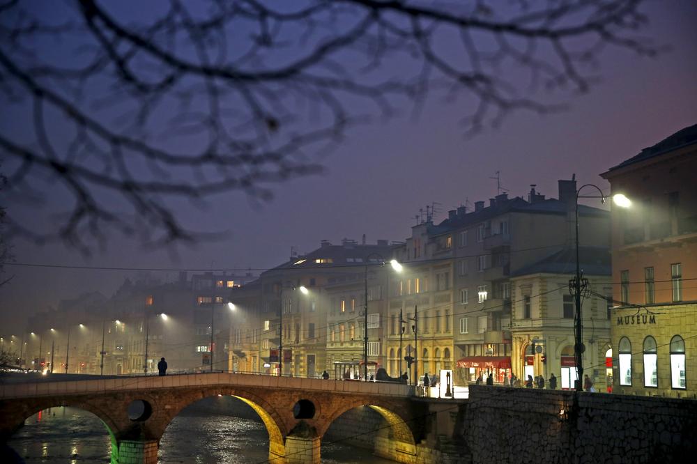 SARAJEVO UZ SRBIJU: Ko to kaže da komšije ne navijaju za Orlove?! (FOTO)