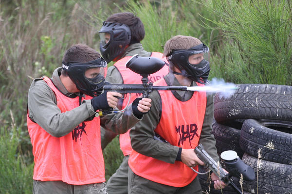 Ratne igre na pripremama Partizana: Igrači dobili puške u ruke i počela je borba! (FOTO)