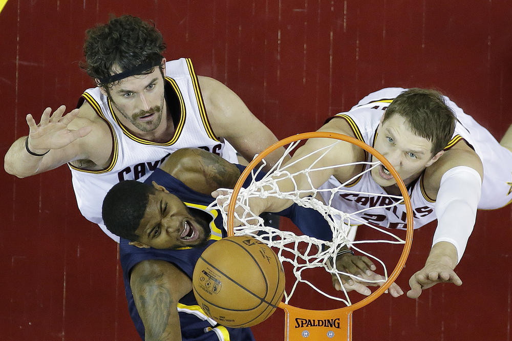 Postizao je 1.2 poena po meču, a Lejkersi mu plaćaju 64 miliona dolara! (VIDEO)