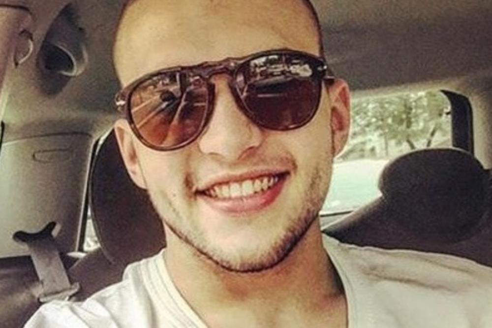 Veljko, jesi normalan? Ovako Cecin sin divlja u novim kolima! (VIDEO)