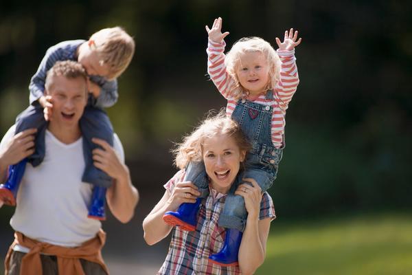 Uzbuna! U Srbiji svako dete povećava rizik od siromaštva, a roditelji su jedna od najugroženijih grupa! (FOTO)