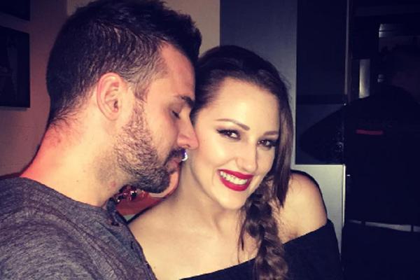 Ušli u JK klub: Preterali sa fotošopom? Prijovićka i Filip se malo zaigrali! (FOTO)