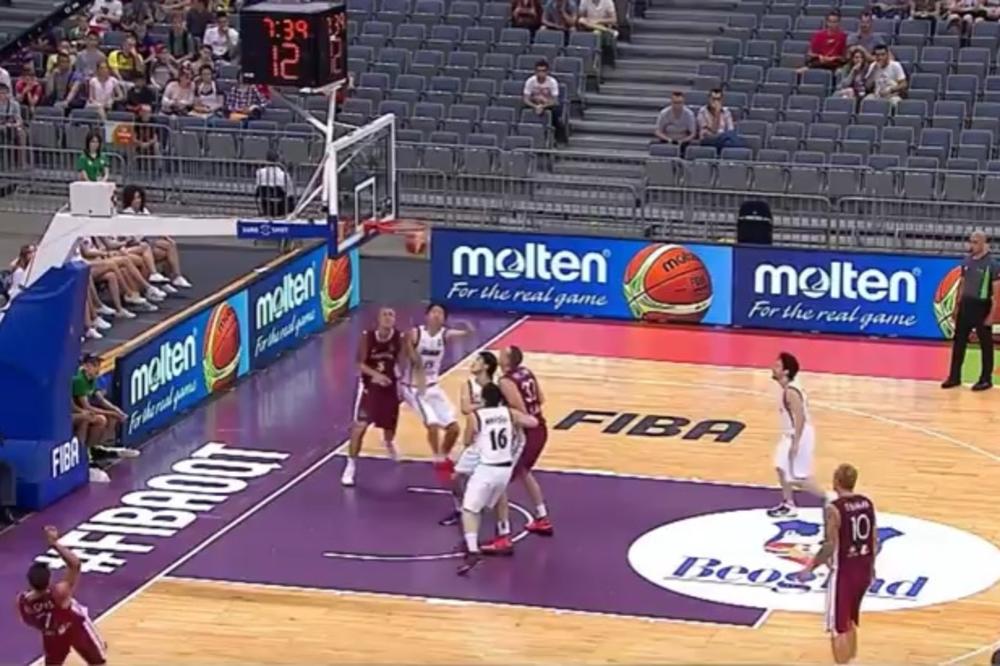 Bertans i drugari dominirali i protivnika razneli sa 40 poena razlike! (VIDEO)