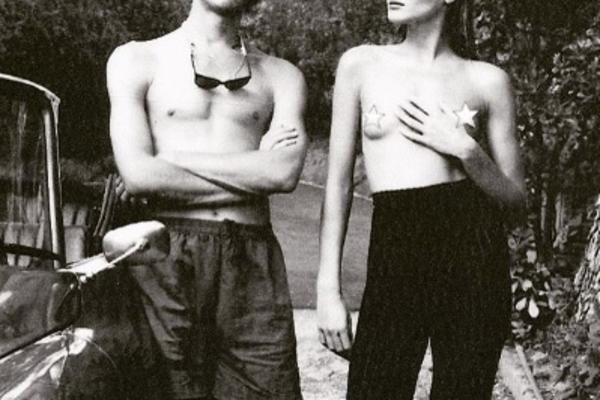 Zamislite Tominu Dragicu ovako! Prva dama se slikala u toplesu!? (FOTO)