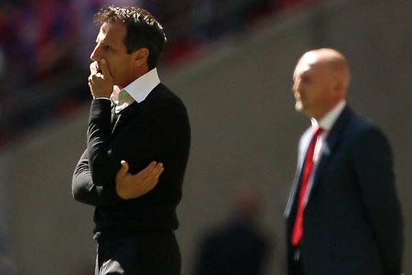 VELIKE KOMPLIKACIJE POSLE OPERACIJE: Đanfranko Zola hitno prebačen u bolnicu!