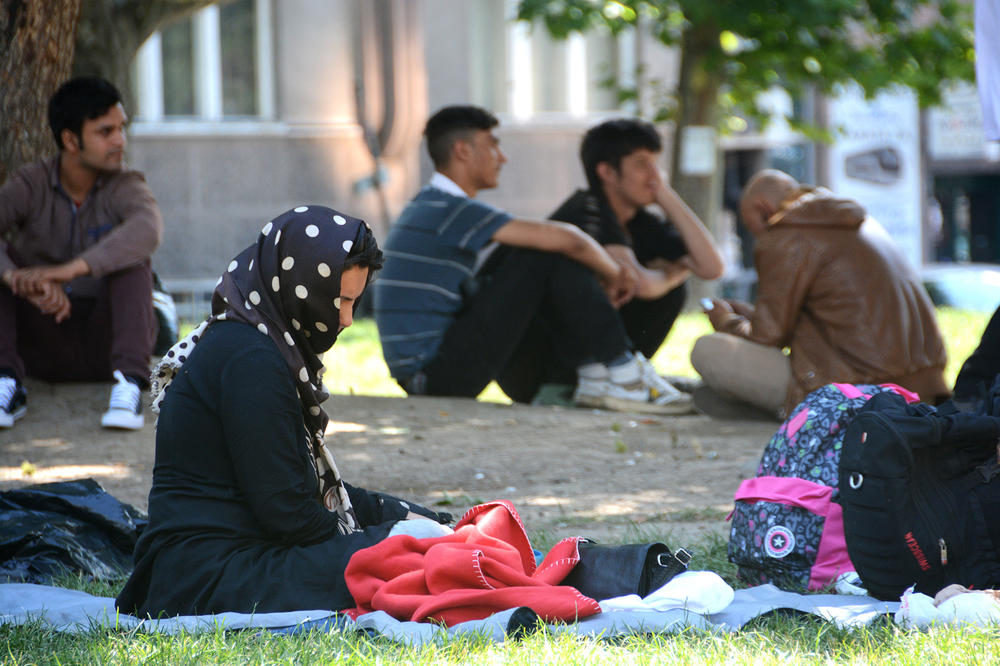 BG je opet pun izbeglica: Proveli smo dan s njima na +40, njihove priče su potresne! (FOTO)