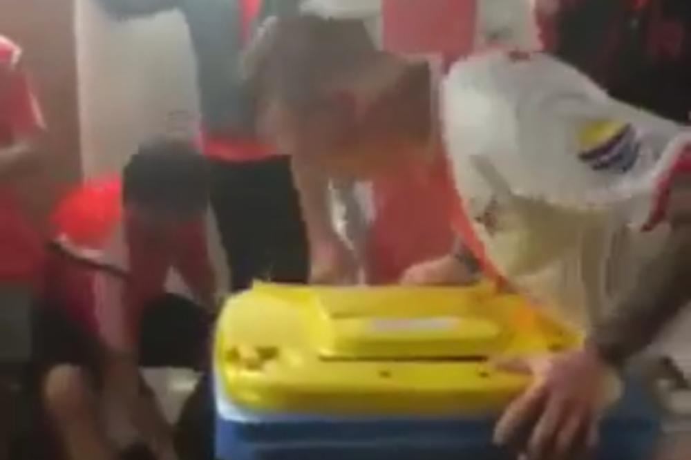 Najjače loženje pred tekmu ikada: Koja je kvota da će dobiti crveni posle 5 minuta?! (VIDEО)