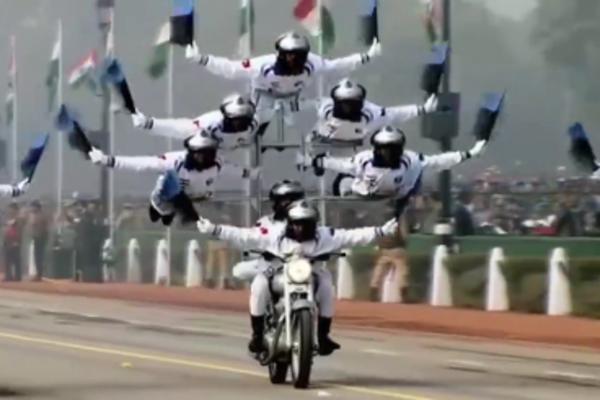 Po ovome ćete vojsku Indije da zapamtite za sva vremena! (VIDEO)