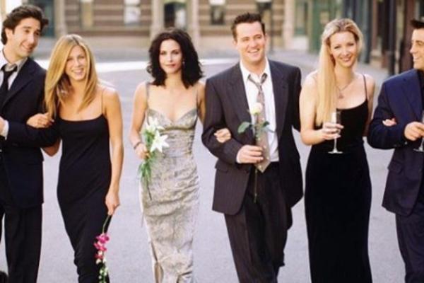 Seriju Prijatelji znate sigurno napamet, ali ovaj ludački trenutak garant niste primetili!