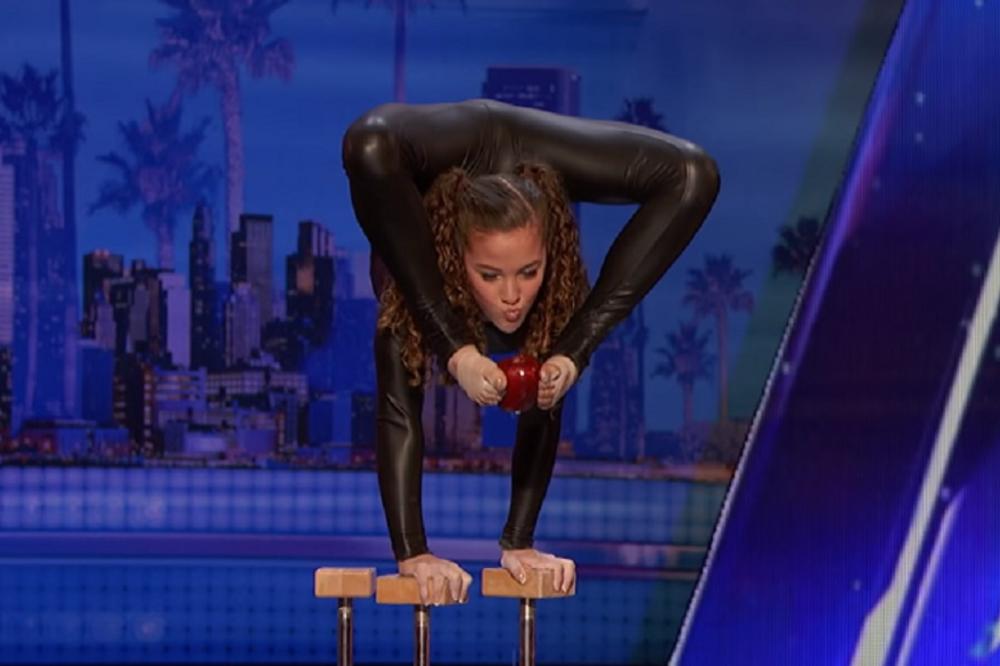 Njoj se dive milioni: Ima samo 14 godina, a njen talenat nema granice! (VIDEO)