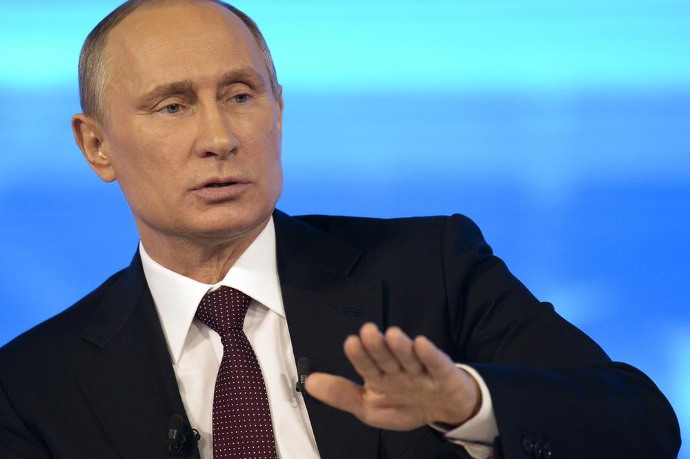 ĆERKE NAJVEĆEG DRŽAVNOG MOĆNIKA KRIJU SE OD JAVNOSTI: Pohađale školu pod LAŽNIM IMENIMA, evo kako izgledaju! VIDEO