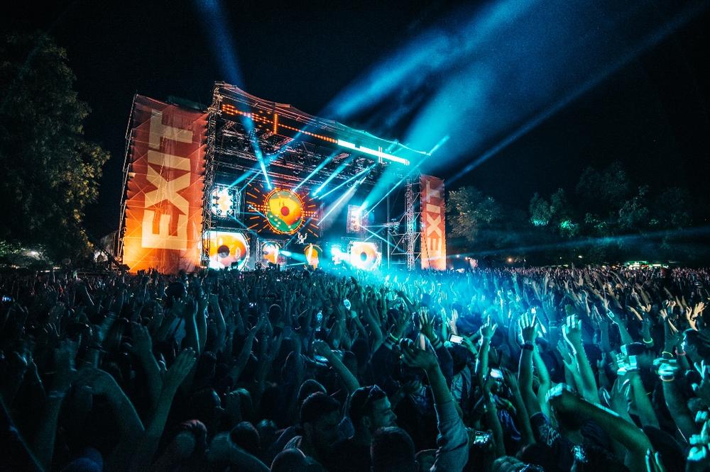 Sve macan do macana! Evo koga sve od poznatih ličnosti možete da sretnete na Exitu! (FOTO)