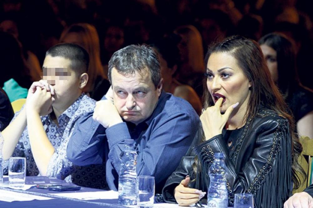 Jedva preživeli boks meč kod Palme na slavi: Dačić se prepao, Ceci se povraćalo! (FOTO)