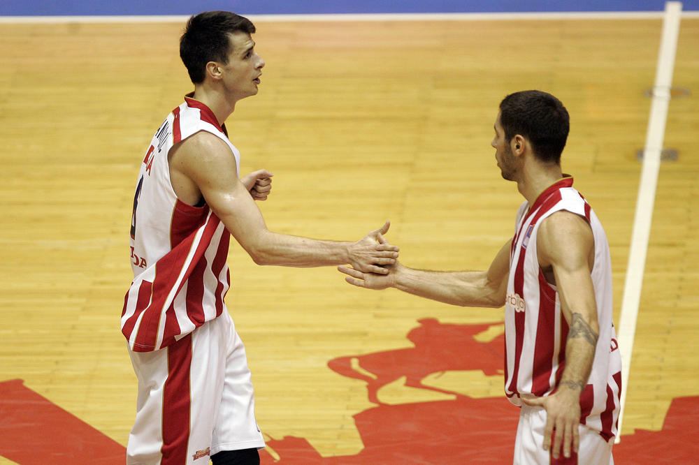 Nemanja Dangubić zna šta je potrebno Zvezdi ako želi da nastavi sa uspesima! (FOTO)