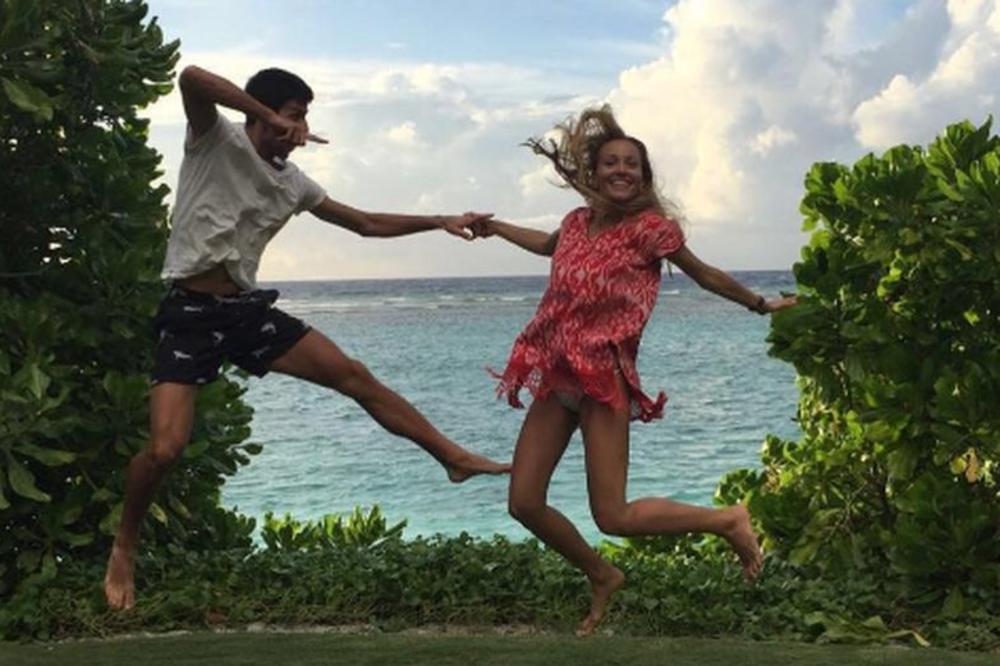 Novak je opet raznežio svet ljubavnom porukom za Jelenu! (FOTO)