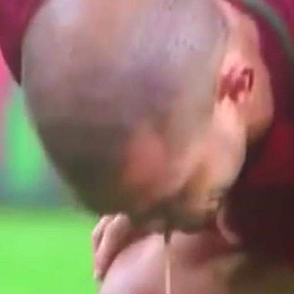 Preko granice iznemoglosti: Pepe se ispovraćao na terenu u tokom finala! (VIDEO)