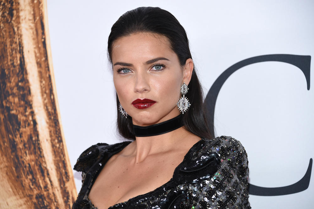 ADRIANA LIMA POTRESENA! Nisam ti ni rekla zbogom, voleću te zauvek!