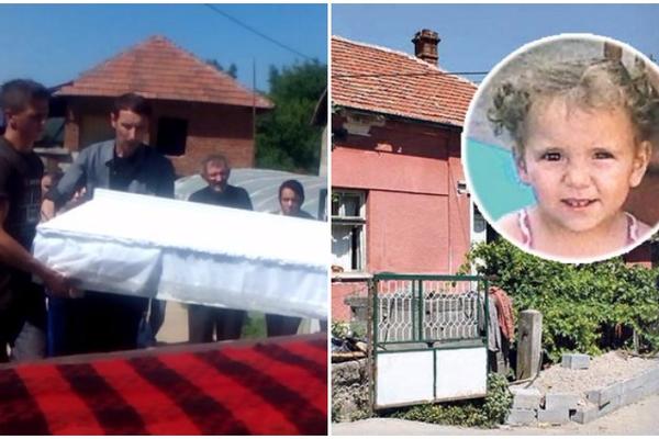 Celo selo u suzama: Ispratili malu Anđu (3) na večni počinak, jauci se prolamali nebom! (FOTO) (VIDEO)