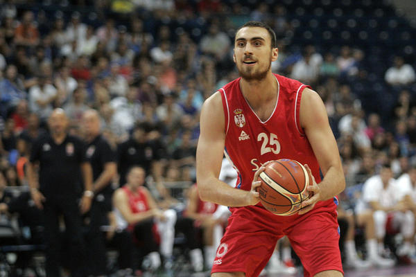 Nikola Milutinov eksplodirao, Olimpijakos zgazio Efes u Atini! (VIDEO)