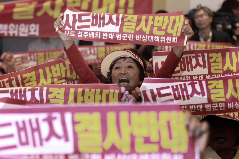 Ljudi su kao psi i svinje! Ministar na stubu srama zbog ove izjave!