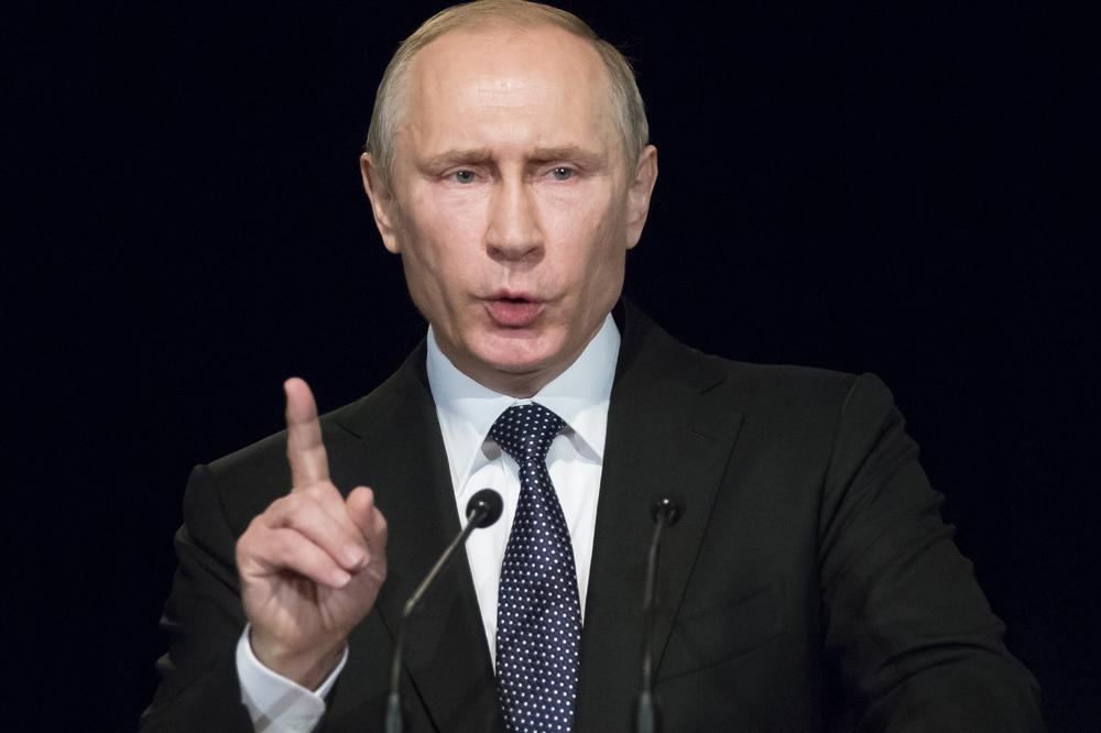 Putin radniku: Što si tako ozbiljan? Ne veruješ mi? (VIDEO)