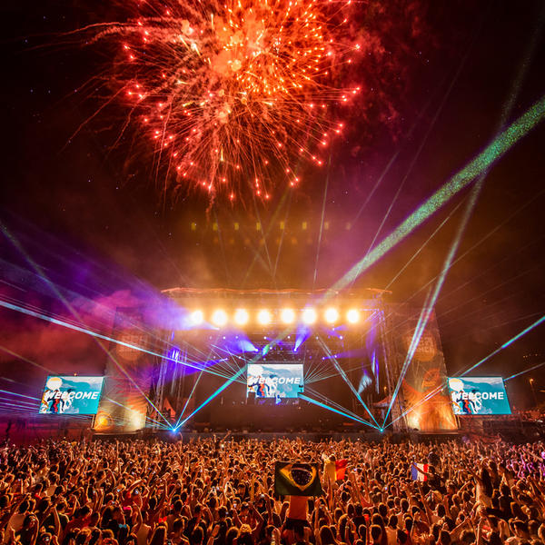 Magija u Budvi: Skrillex pred 33.000 ljudi na Jazu (VIDEO)