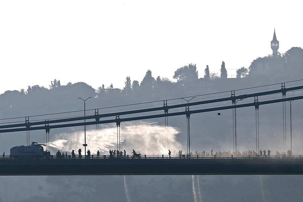 Planirali sta na more u Tursku? Kakav je stav domaćih agencija nakon nereda u ovoj zemlji? (FOTO)