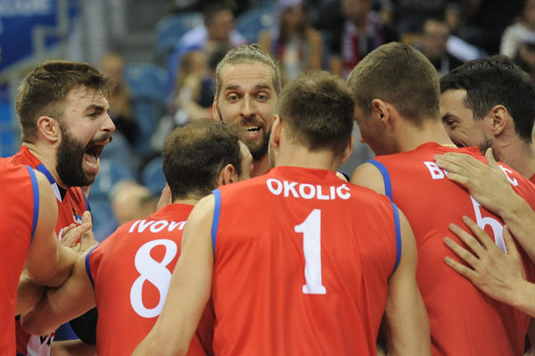 Momci, svaka čast! Posle trilera sa Italijanima, srpski odbojkaši u velikom finalu!