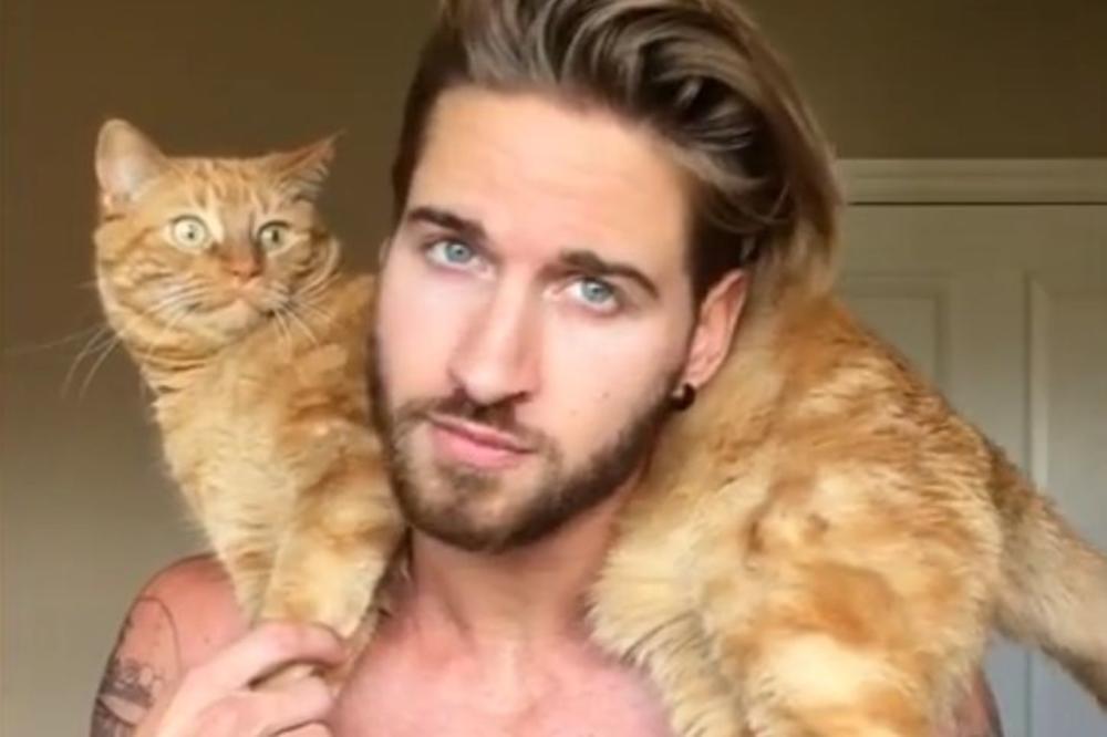 On ne sapunja svog mačora, on ga vežba! Bukvalno! I žene su odlepile za njim! (FOTO) (VIDEO)