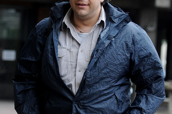 Žene u crnom tvrde: Počuča je pokrenuo lavinu pretnji na Fejsu!