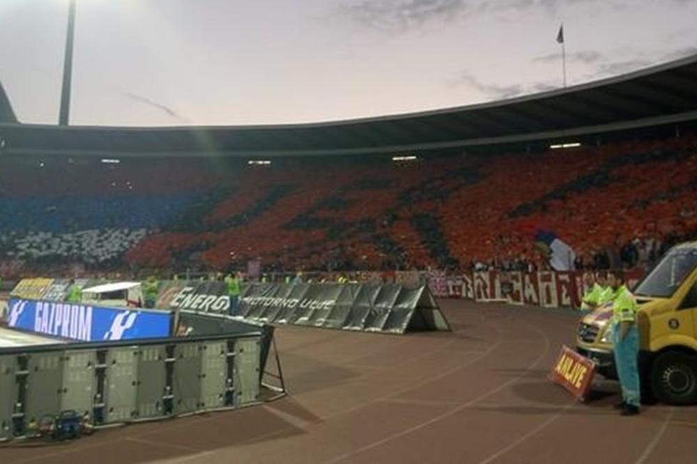 Albanac koji lomi krst sa crkve! To je poruka Delija za UEFA! (FOTO) (VIDEO)