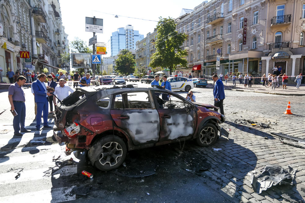 Podmentnuli mu bombu pod auto: Ubijen poznati ruski novinar (FOTO) (VIDEO)