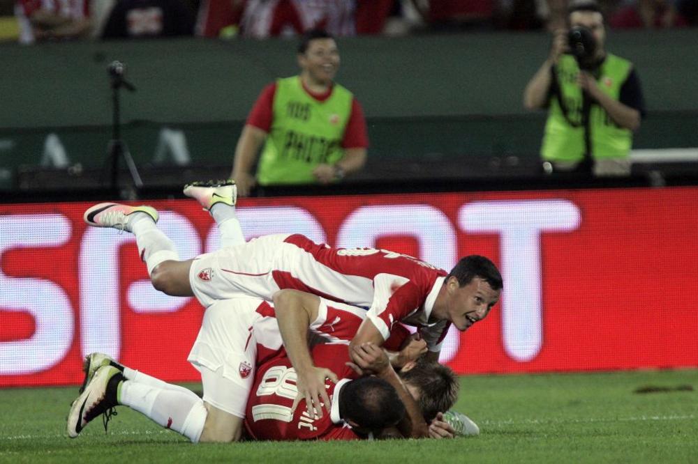 Ustaj, ne izležavaj se, dali smo ga! Šta se zaista dešavalo kod Zvezdinog drugog gola? (VIDEO)