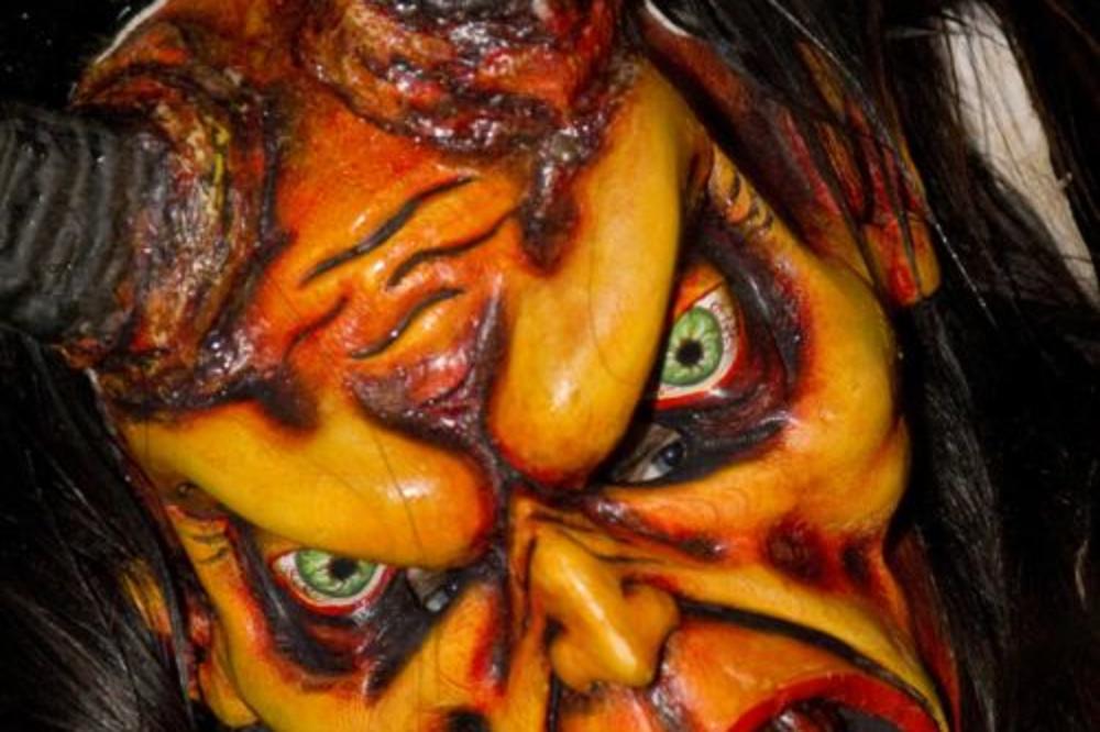 SVEŠTENIK OTKRIO DA ZBOG OVOG NASTAJE ZLO: Mnogi ljudi to RADE ne znajući koliku GREŠKU prave