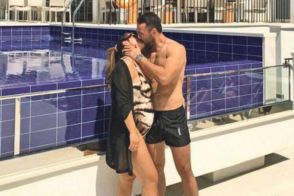 Šta sve Seka i Veljko rade na moru? Još fotki unutra! (FOTO)