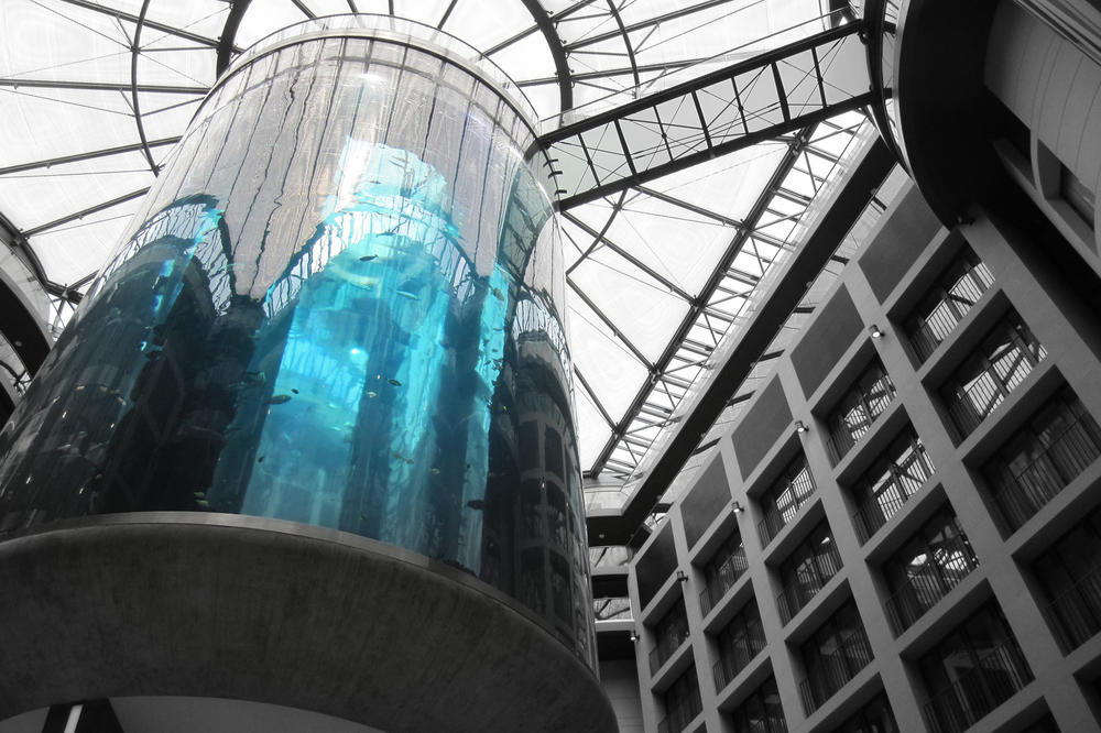 U BEOGRADU SVAKI DRUGI LIFT TREBA DA SE MENJA zbog zastarelosti, a cena novog je PRAVO BOGATSTVO