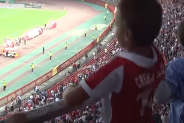 Topla akcija Zvezde, desetočlana crveno-bela porodica zauvek će pamtiti meč sa Valetom! (VIDEO)