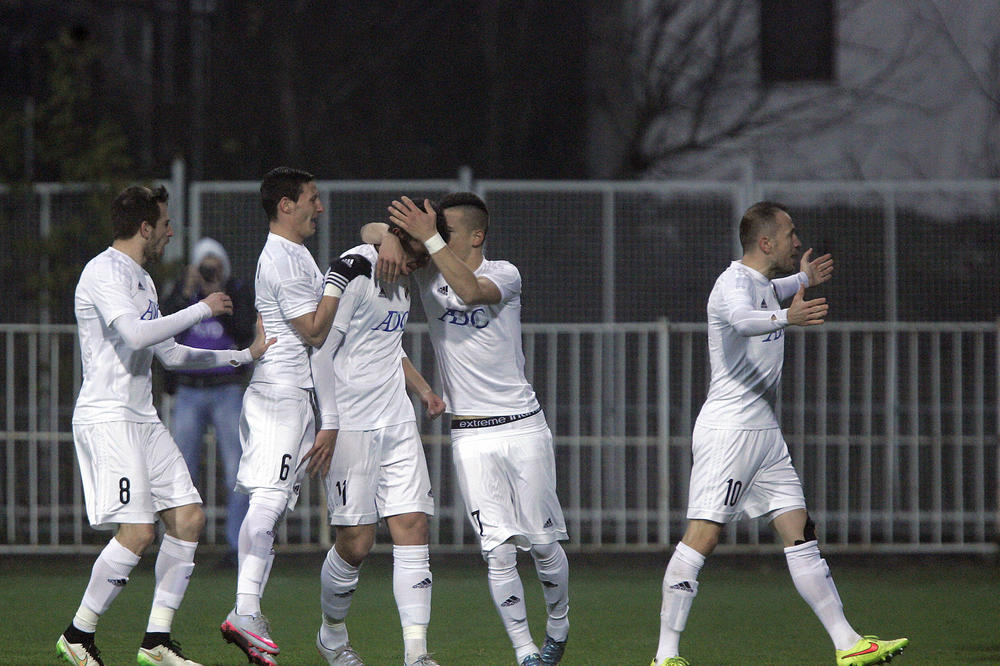 Čukarički je bio blizu nastavka puta ka LE sve do hladnog tuša u režiji Mađara! (VIDEO)