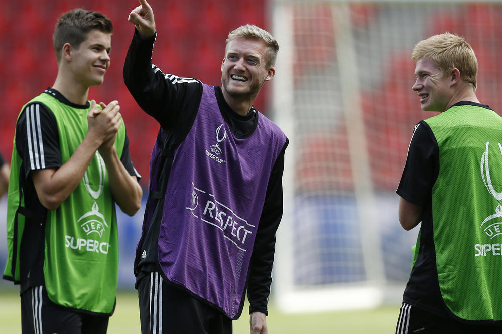 MITROVIĆ DOBIJA OZBILJNU POMOĆ U NAPADU: Širle pred potpisom! (FOTO)