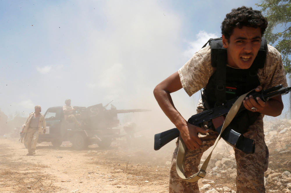 NEREDI U LIBIJI: U sukobu oružnih snaga STRADALO više osoba