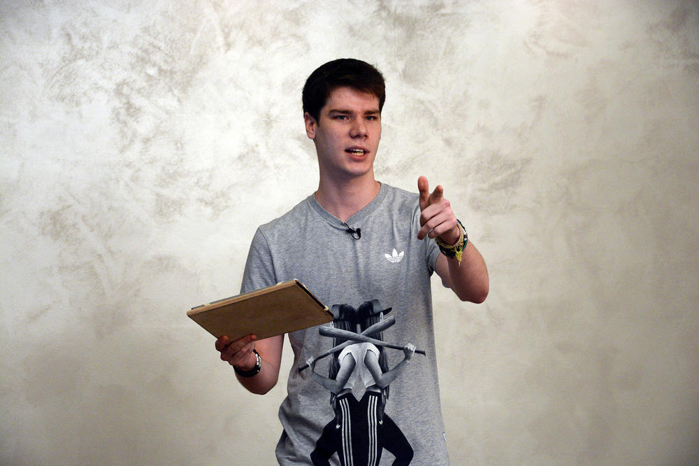 S kim Marko Mandić RAMDAGADAMUJE? A šta to želi što nije njegovo? (VIDEO)