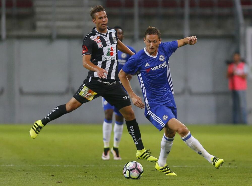 Nemanja Matić u dresu Čelsija