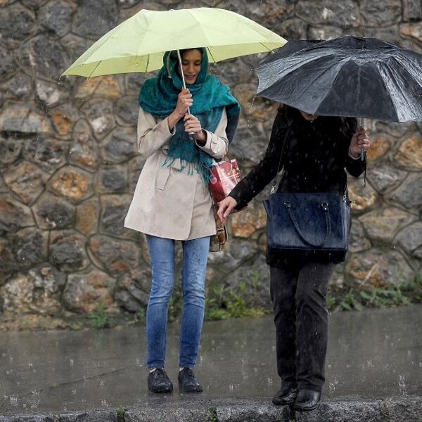 NEVREME ZAHVATILO REGION: Pljuskovi sa grmljavinom uveliko padaju, a najavljen je i sneg!