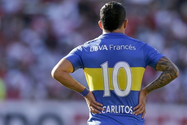 To se zove igračka legenda: Tevez odbio milionske ugovore Čelsija i Napolija da bi ostao u Boki! (FOTO) (VIDEO)