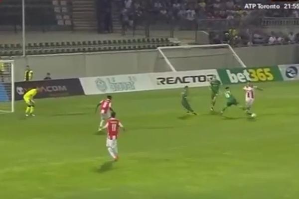 Jednog po burek, pa drugog po jogurt i na kraju gol! Velika majstorija Kataija! (VIDEO)